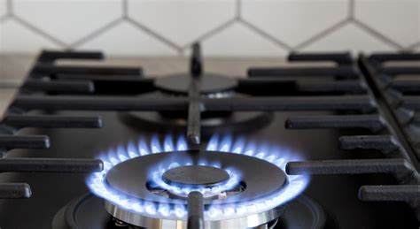 how much does it cost to convert an electric range to gas